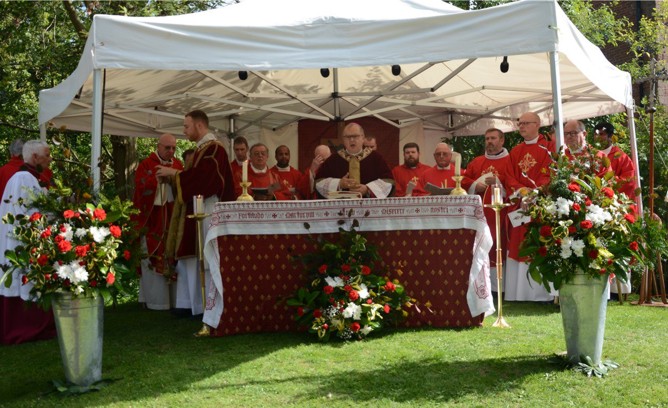 Mass in the garden at Harvington Hall